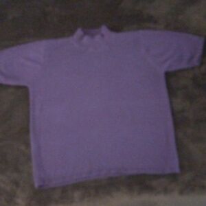 David Hollis turtleneck size small